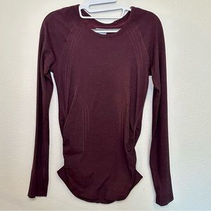 Athleta Speedlight Glow Top Antique Burgundy Sparkle size extra small